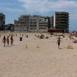 Ci guardiamo intorno e in effetti pur essendo una spiaggia libera, il Canalone � pulitissimo
